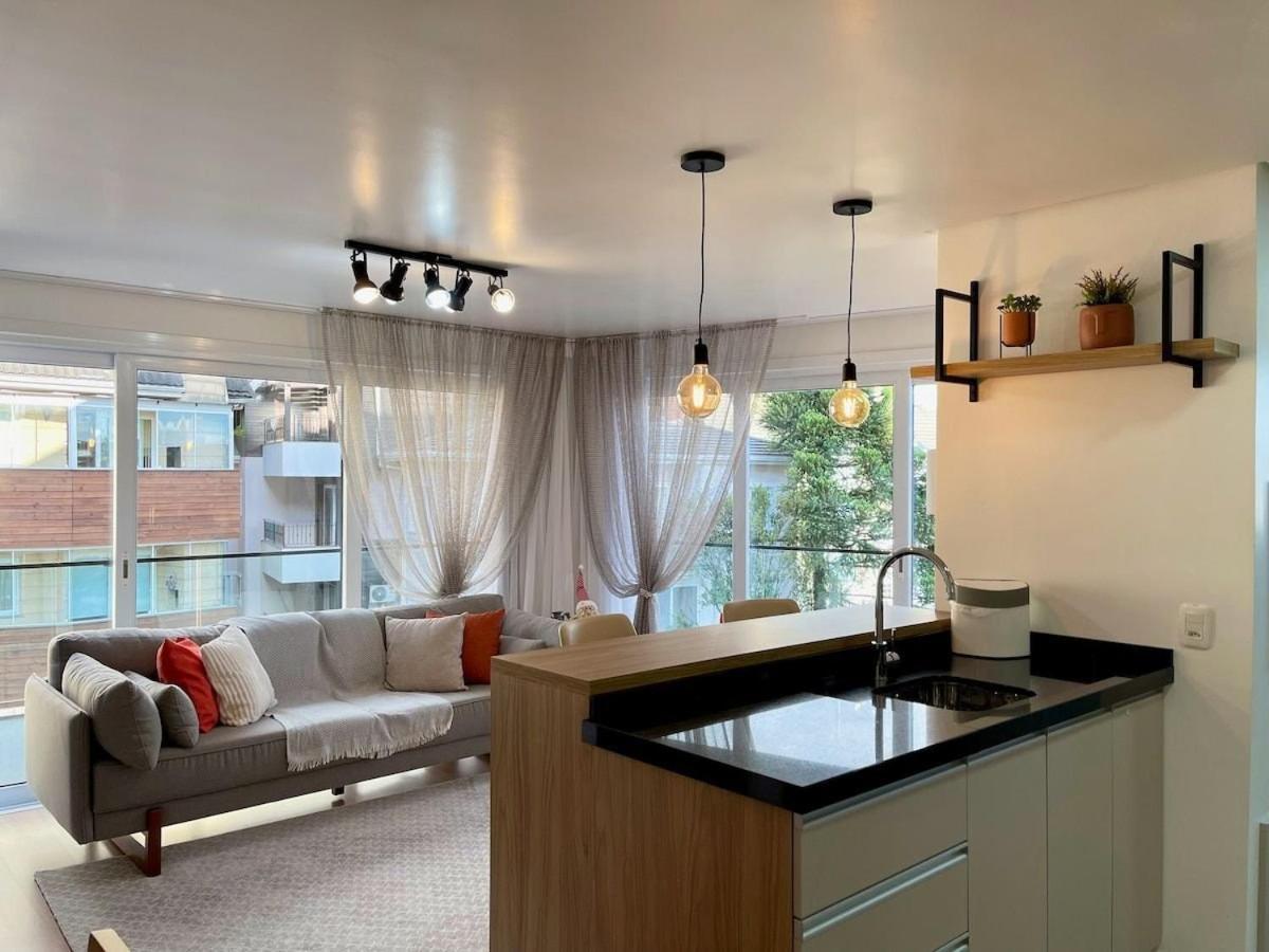 Apartamentos Solar Da Garibaldi Centro By Achei Gramado Bagian luar foto
